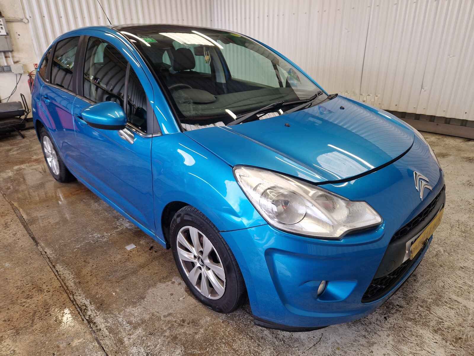 Breaking Vehicle