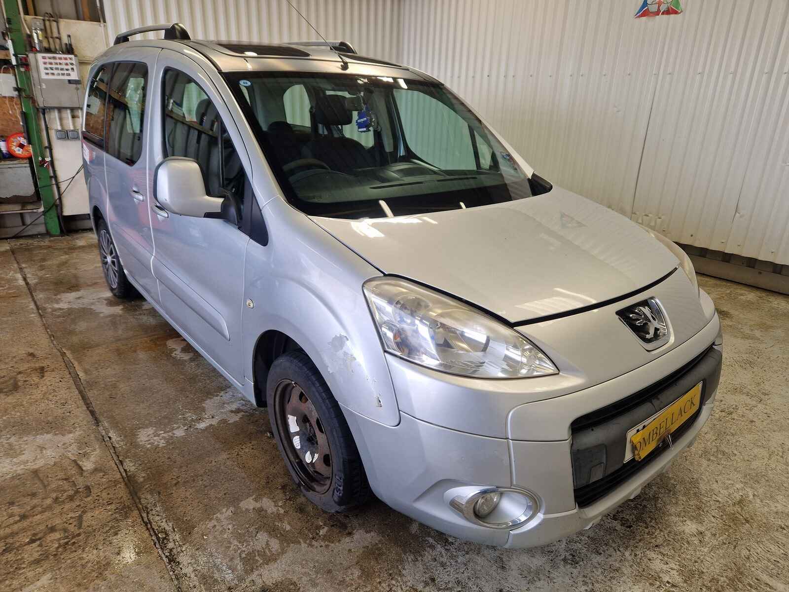 Breaking Vehicle