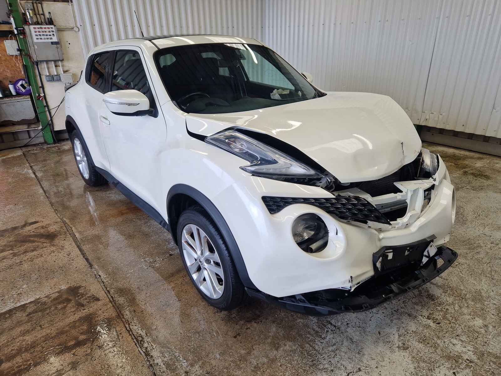 Breaking Vehicle
