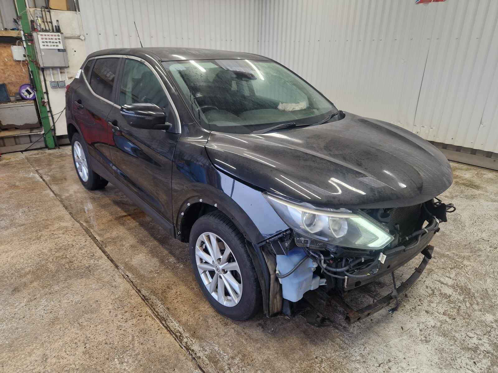 Breaking Vehicle