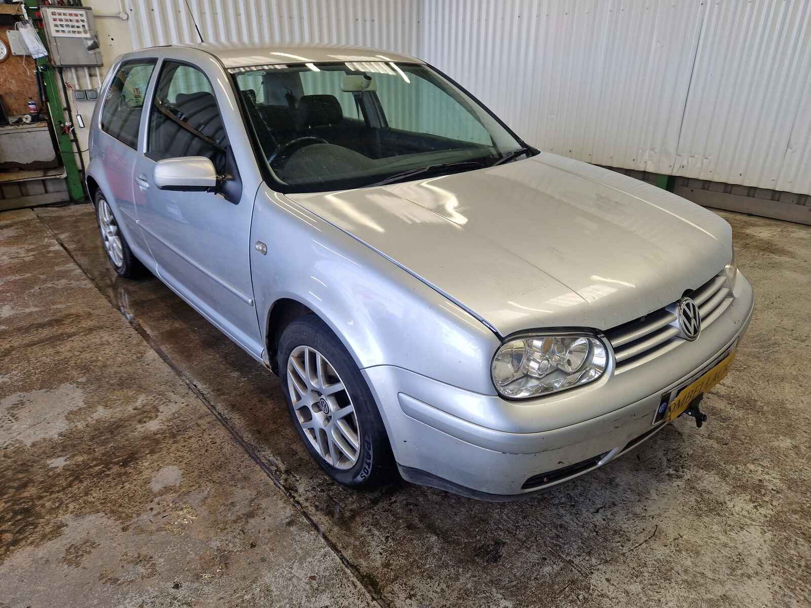 Breaking Vehicle
