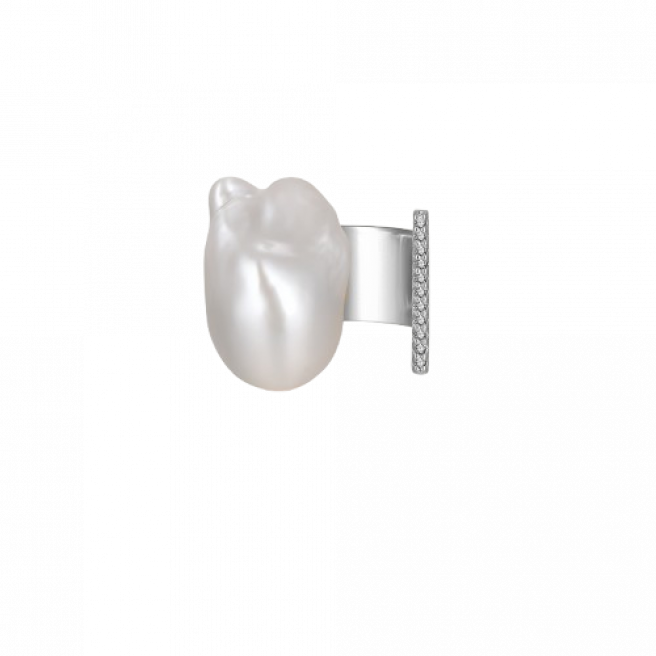 Oceanie Pearl Ring by Emili on curated-crowd.com