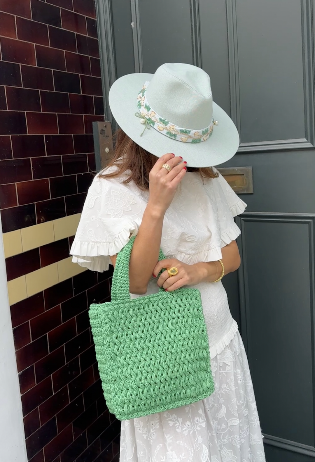 Catchy Green by DEINO'S on curated-crowd.com