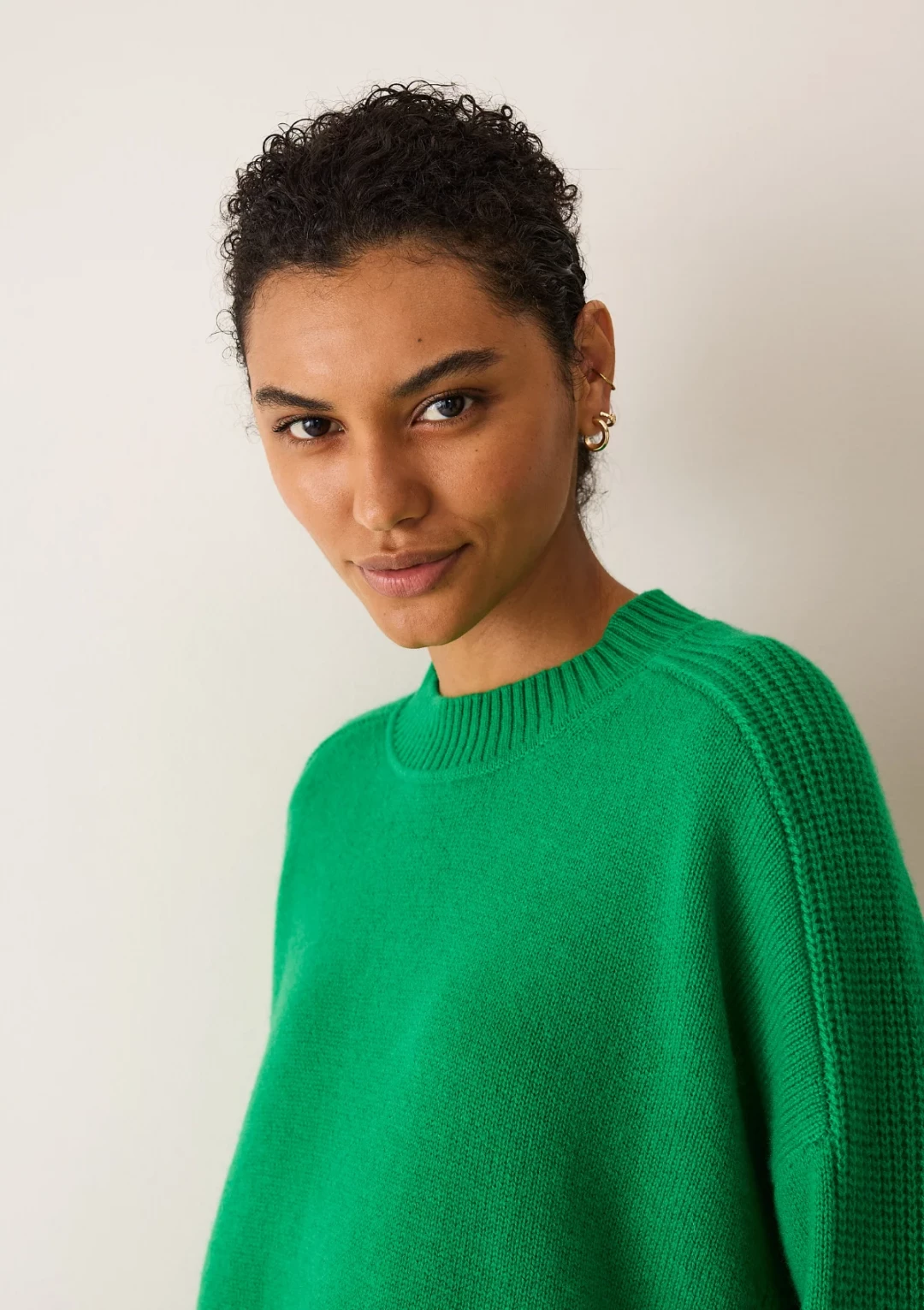 Ribbed Detail Lofty Crew Sweatshirt by LOOP Cashmere on curated-crowd.com