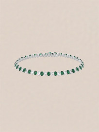  items on curated-crowd.com