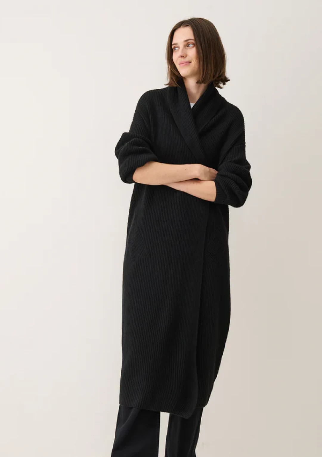 Ribbed Cashmere Coatigan in Black by LOOP Cashmere on curated-crowd.com