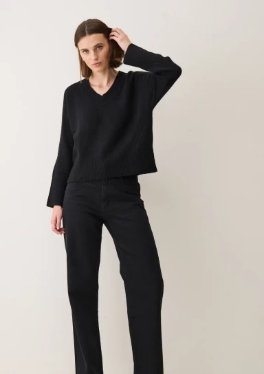 Relaxed Lofty V Neck Sweater in Jet black by LOOP Cashmere on curated-crowd.com