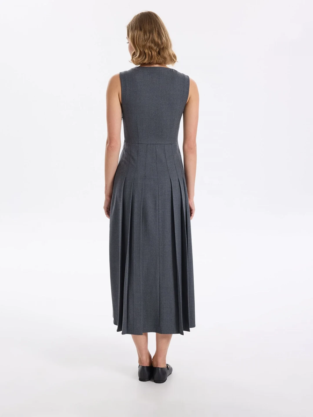 Aislinn Midi Dress by Faraway on curated-crowd.com