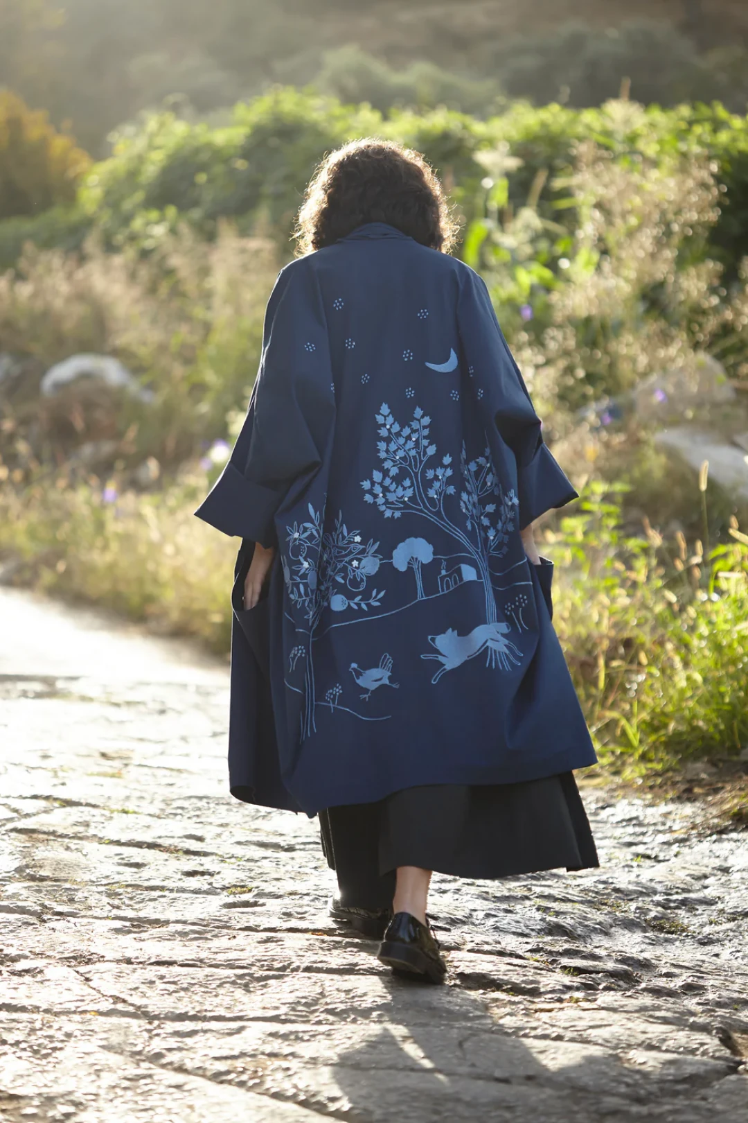Layl Coat by Salim Azzam on curated-crowd.com