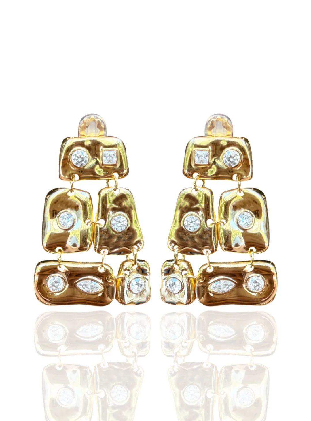 Auris Earrings by Jessica K on curated-crowd.com