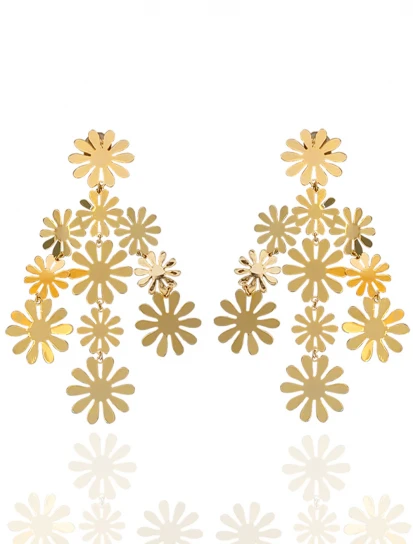 Dinner Date Marguerite Earrings Gold by Jessica K on curated-crowd.com