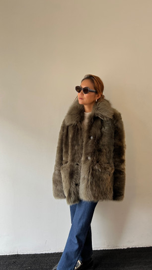  items on curated-crowd.com