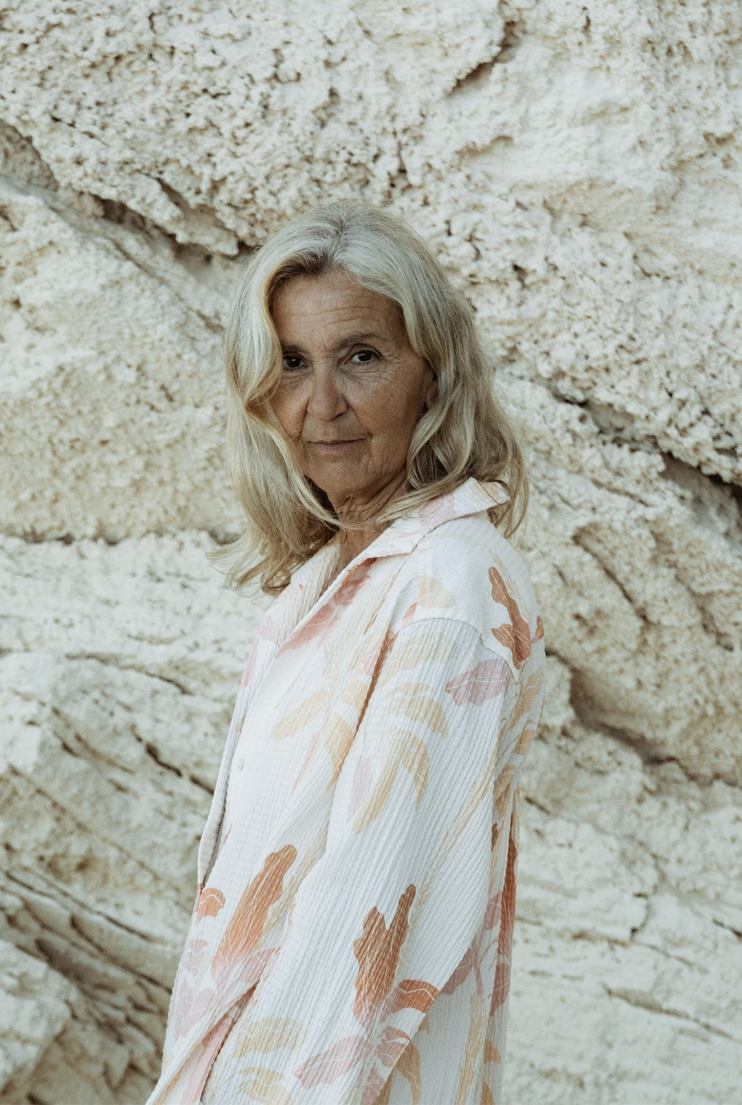 Saint Caftan in Banana Island by Saint Holiday on curated-crowd.com