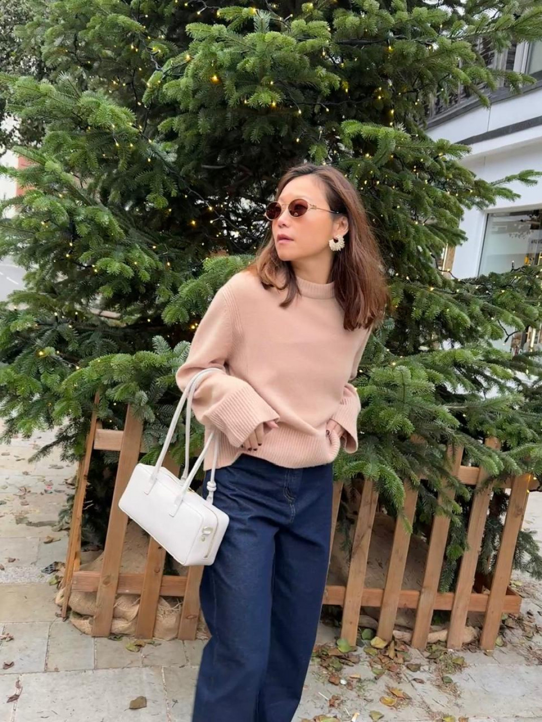 Small Work Bag in Dirty White Leather by Folklore on curated-crowd.com