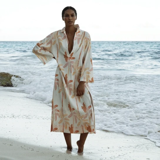 Saint Caftan in Banana Island by Saint Holiday on curated-crowd.com