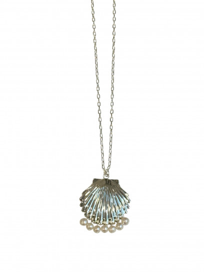 Seashell Necklace with Pearls by Studio Liberté on curated-crowd.com
