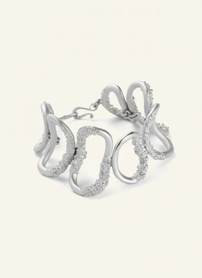 Cassandra Bracelet by Jude Benhalim on curated-crowd.com