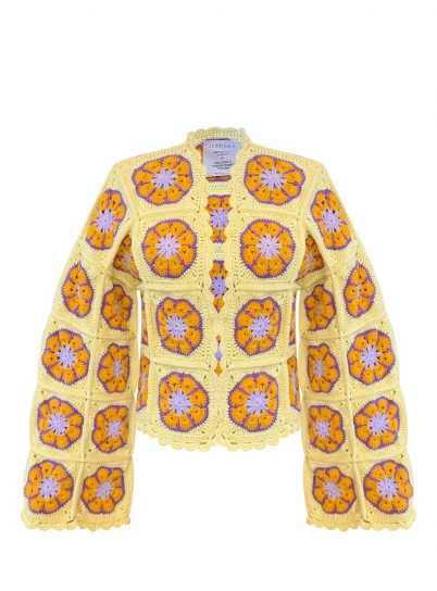  items on curated-crowd.com