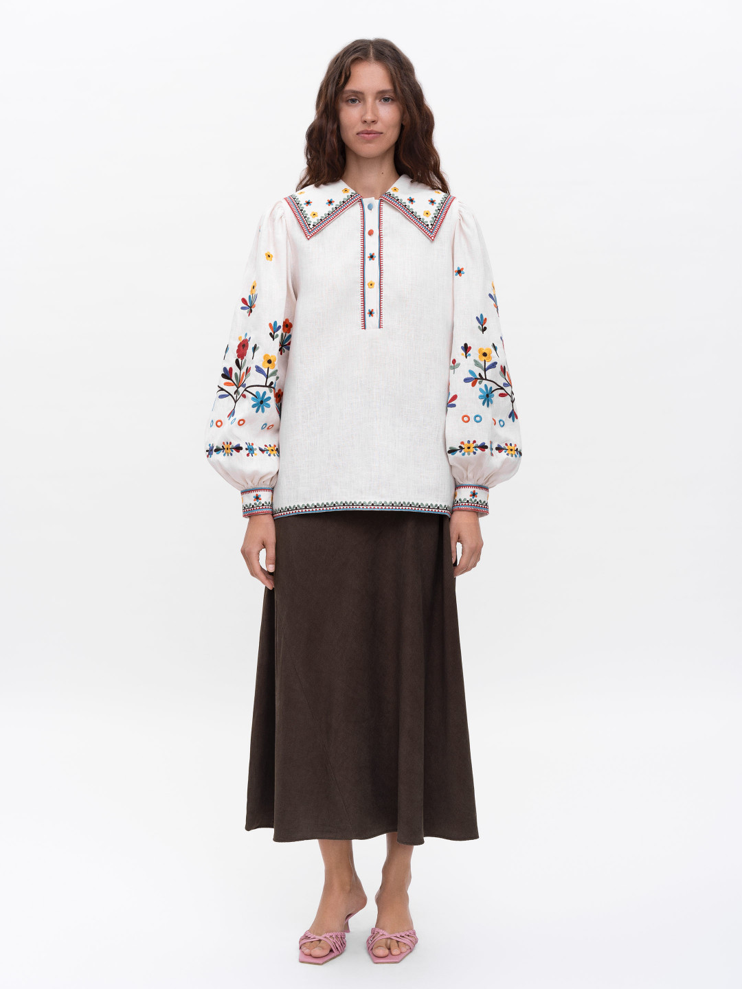 White Embroidered 'Vyshyvanka Yavir' Blouse by Etnodim on curated-crowd.com