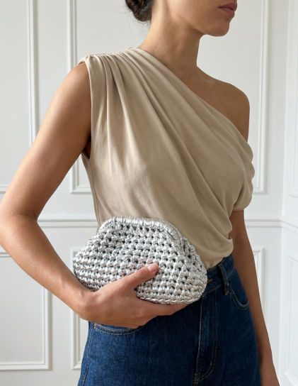  items on curated-crowd.com