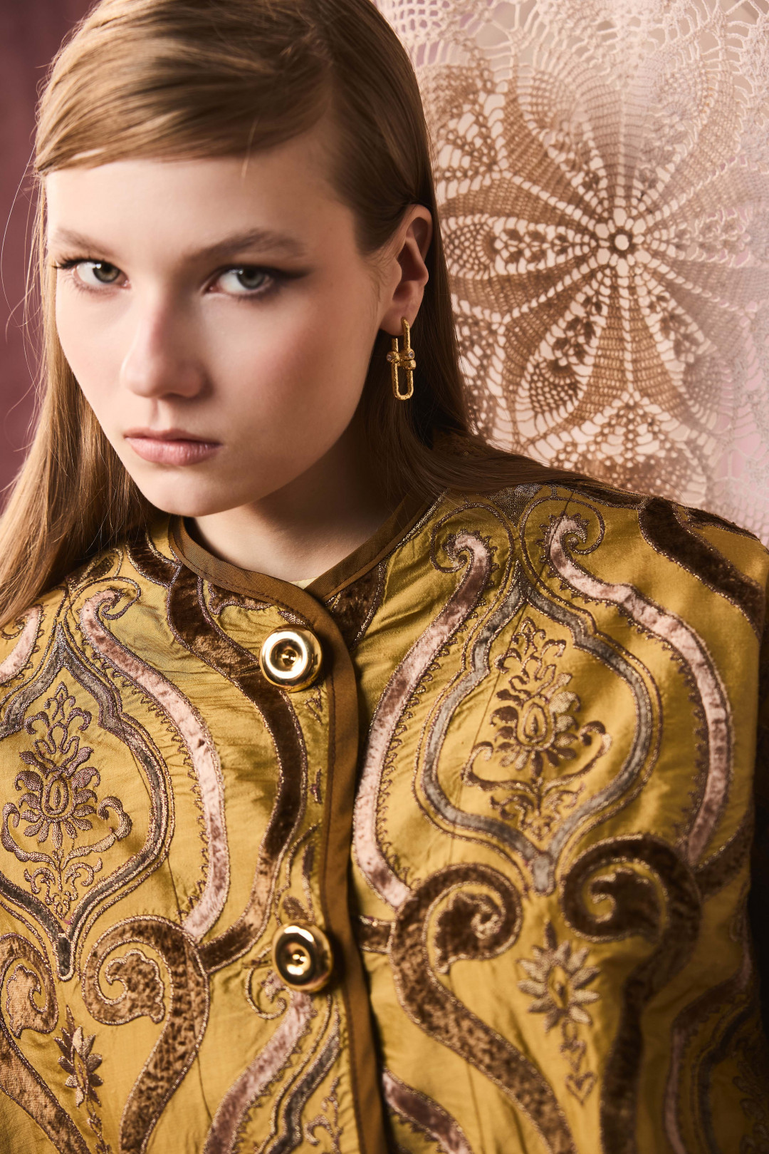 Link Earrings Gold by Jessica K on curated-crowd.com