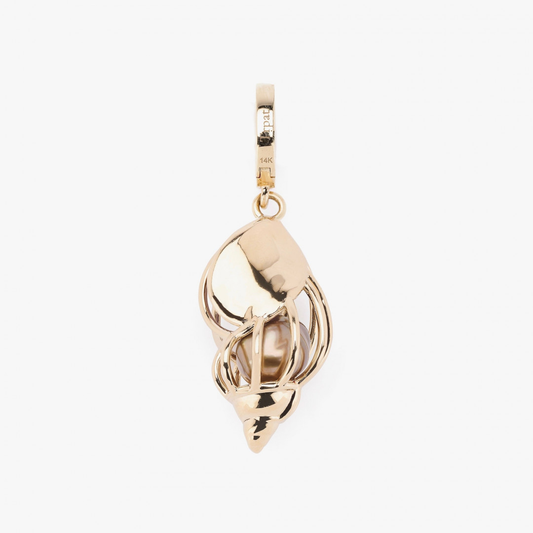 Shankh Tahitian Charm Pendant by Tripat Jewellery on curated-crowd.com