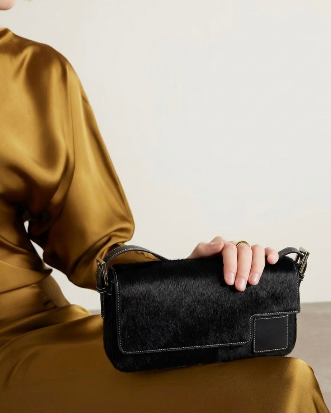 Baguette in Black by Dara Hamarneh on curated-crowd.com