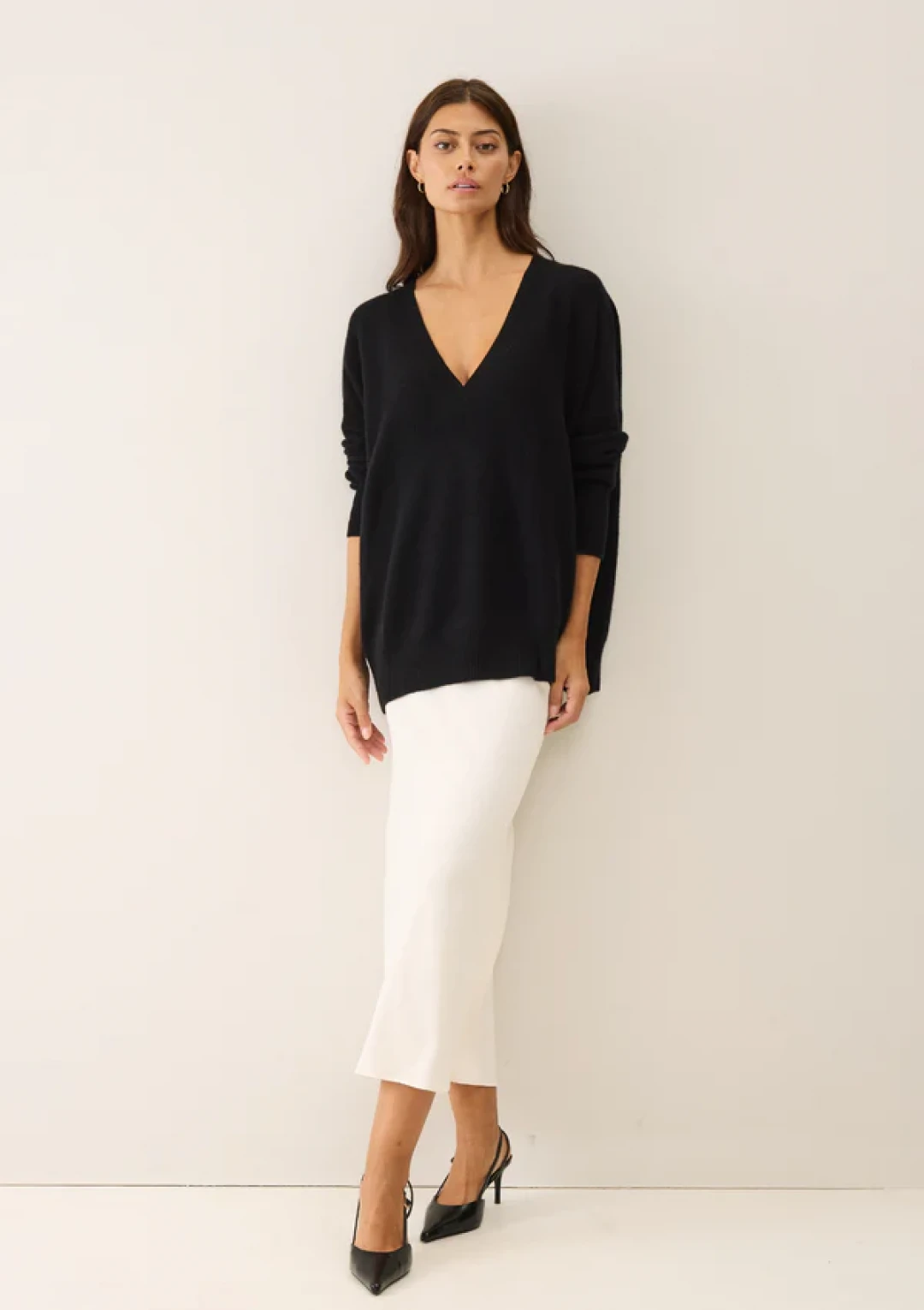 Relaxed Lofty V Neck Sweater in Jet black by LOOP Cashmere on curated-crowd.com
