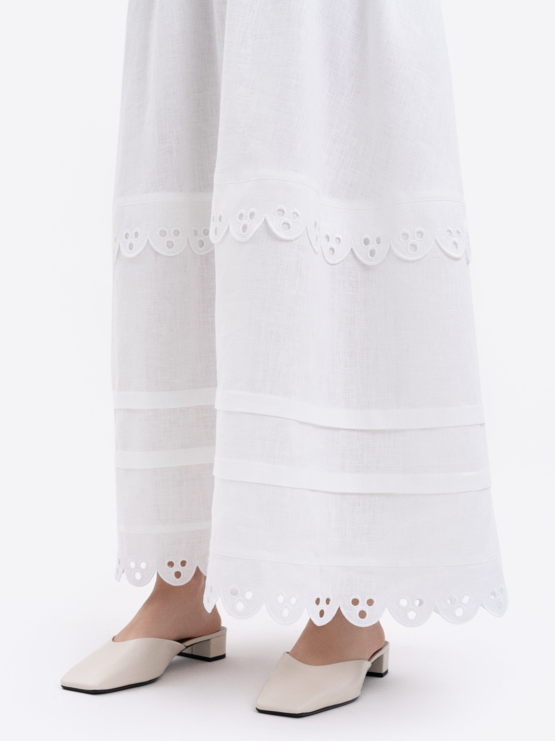 White Linen Skirt Ivan Kvitka by Etnodim on curated-crowd.com