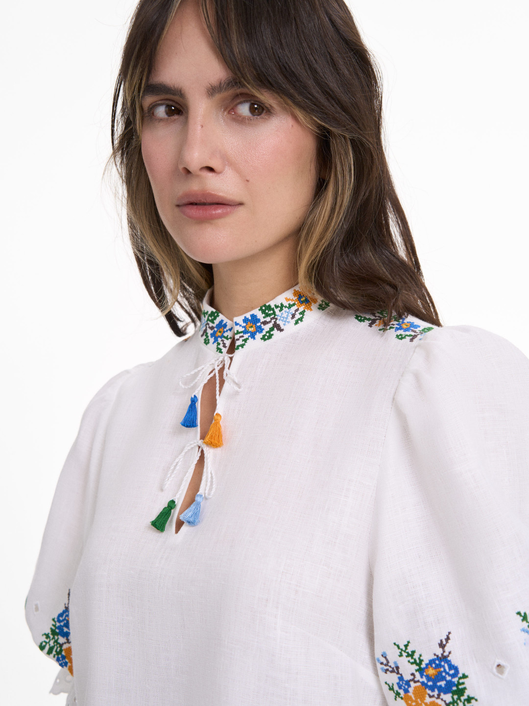 “Vesnoviy” Short-Sleeved Blouse by Etnodim on curated-crowd.com