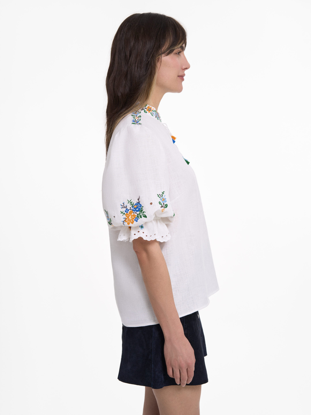 “Vesnoviy” Short-Sleeved Blouse by Etnodim on curated-crowd.com