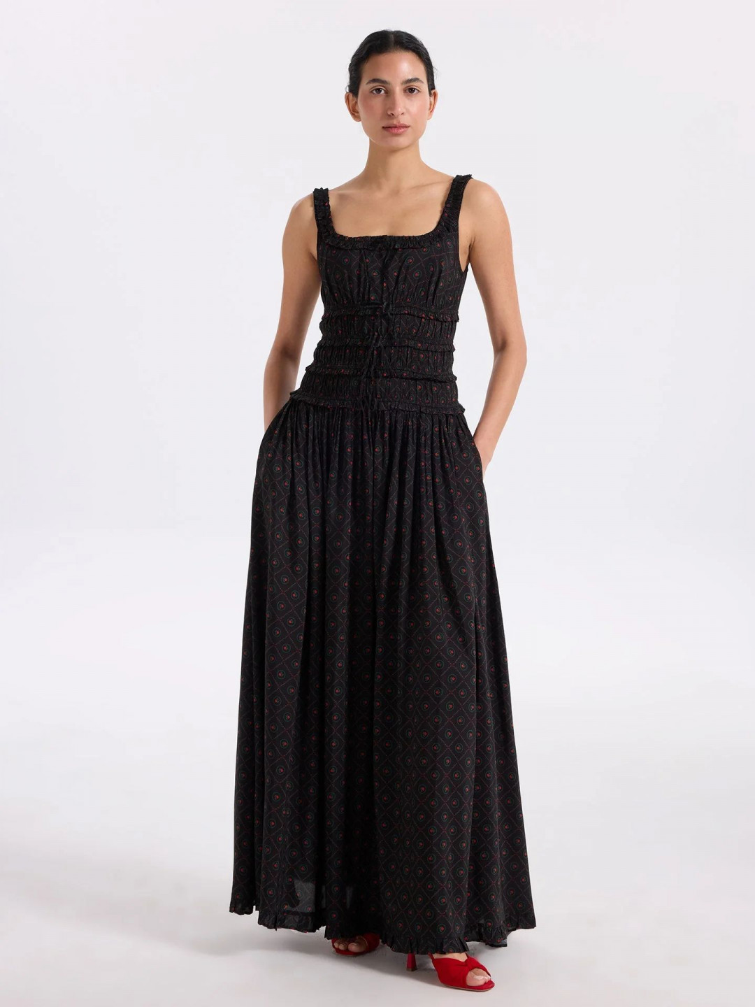Dawa Dress by Faraway on curated-crowd.com