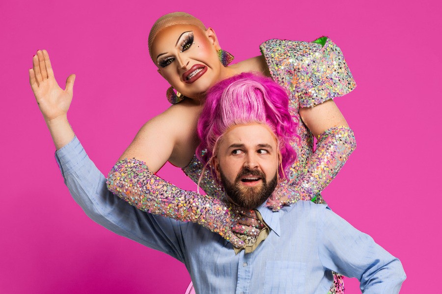Tim Collins & Hannah Conda: Brothers In Wigs comedy review – Sibling Rivalry