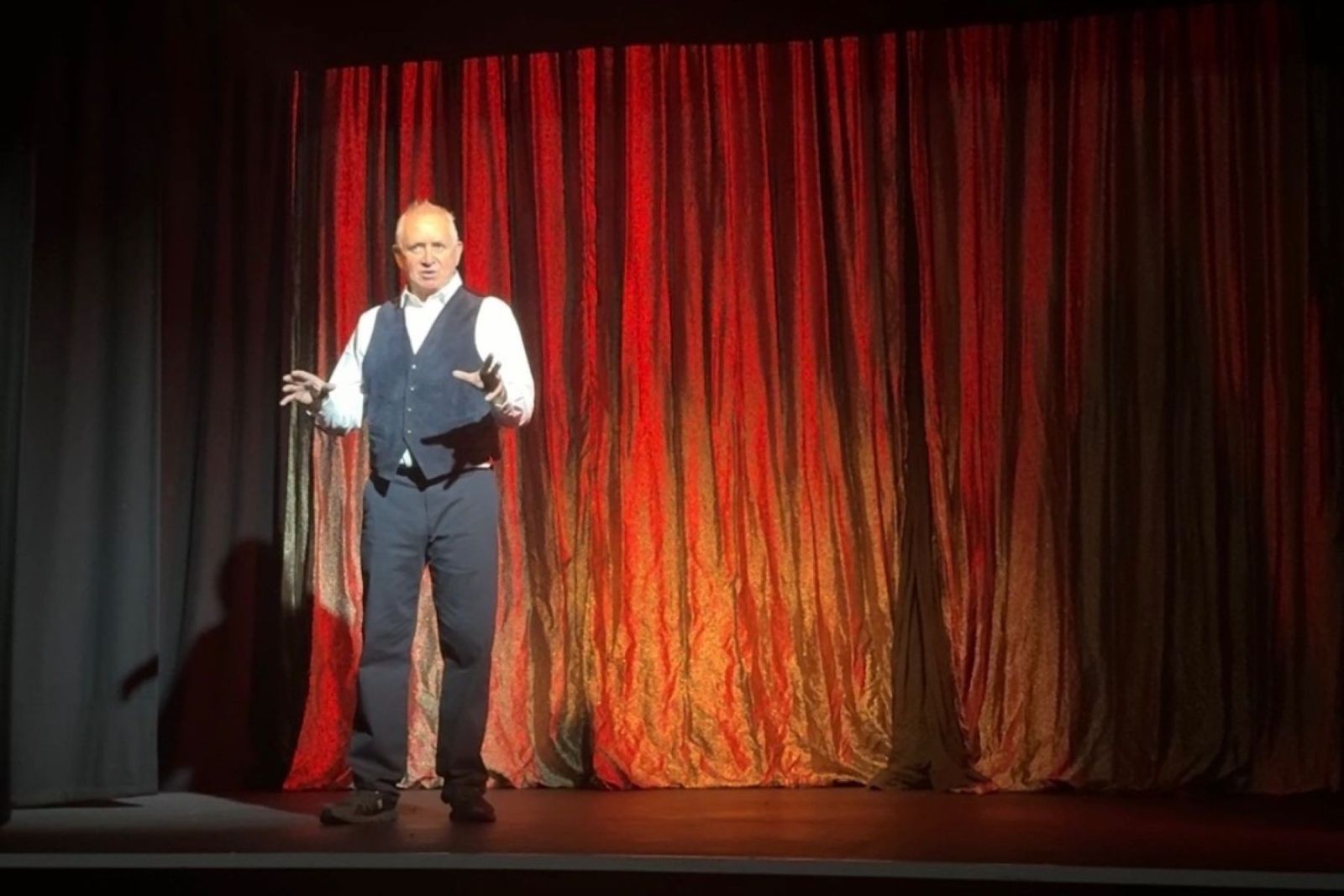 Don’t Get Carried Away theatre review: Chasing the stage