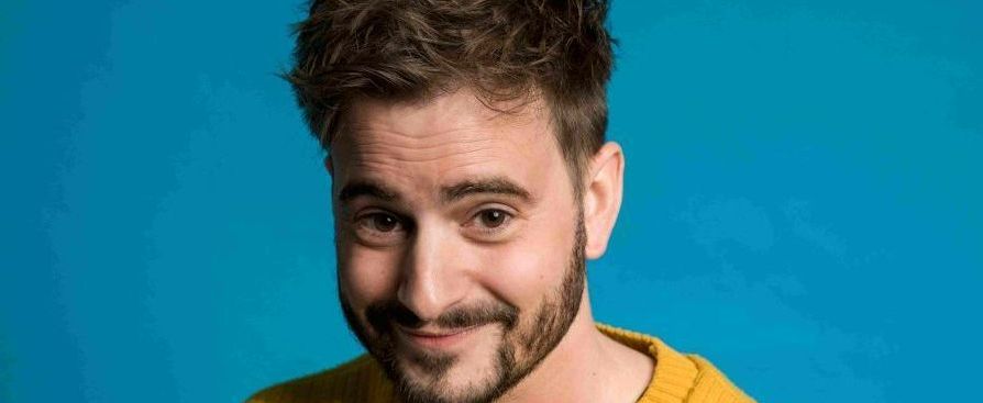 Luke Kempner In Gritty Police Drama: A One-Man Musical comedy review – Good impersonations but stodgy script