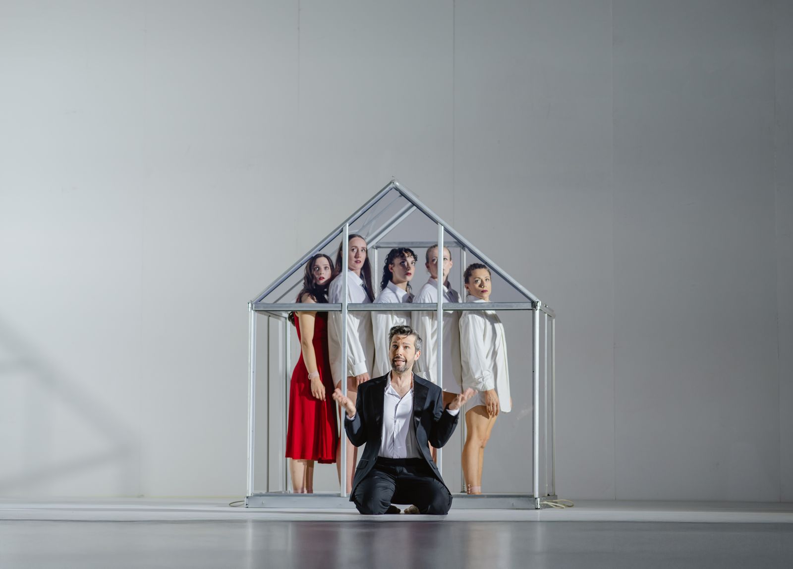 Yaron Lifschitz on combining circus with opera: 'The end point is a poetic experience'