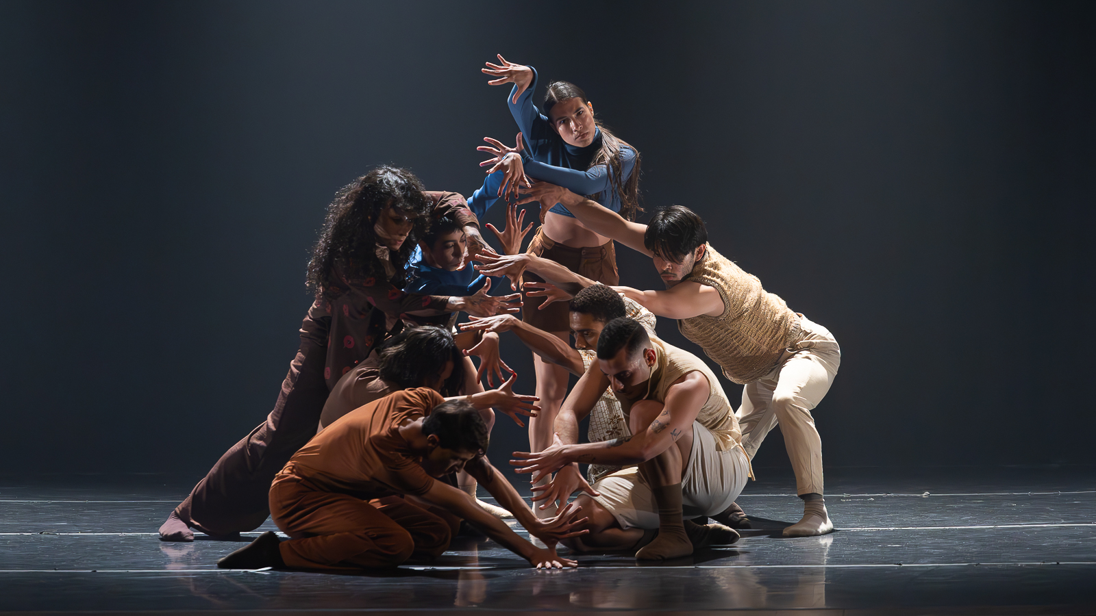 Voyeur / Samba And Love dance review: An enigmatic and intense performance
