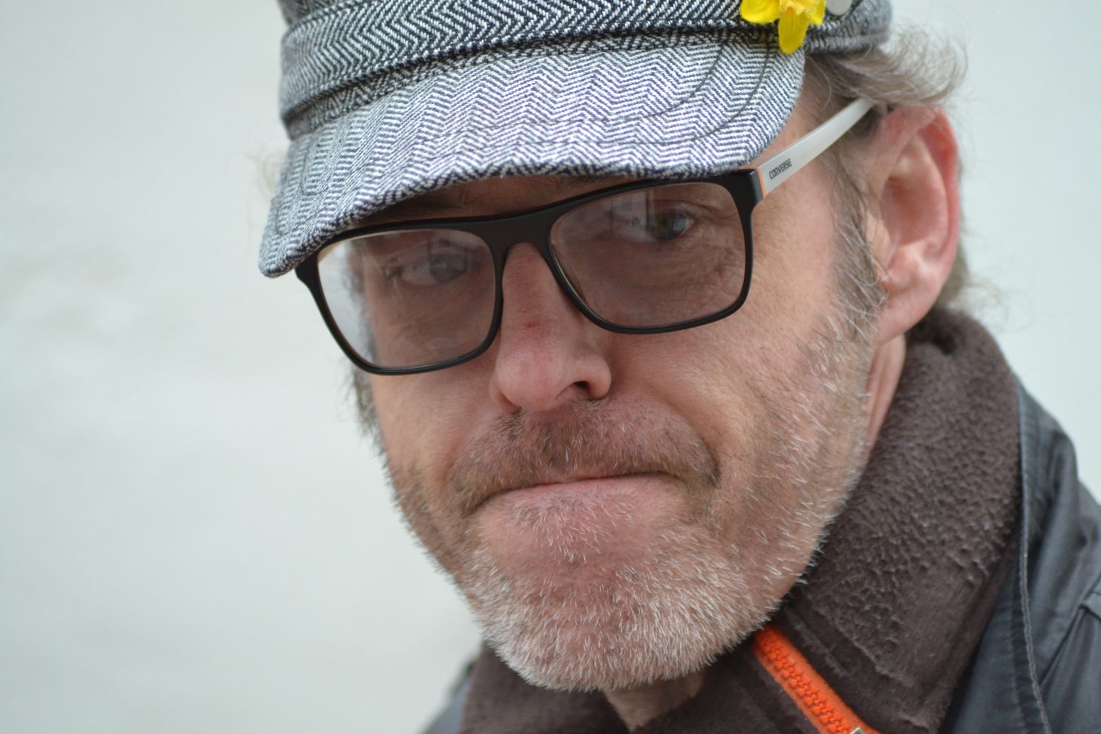 Seymour Mace performs Fringe run while recovering from serious head injuries