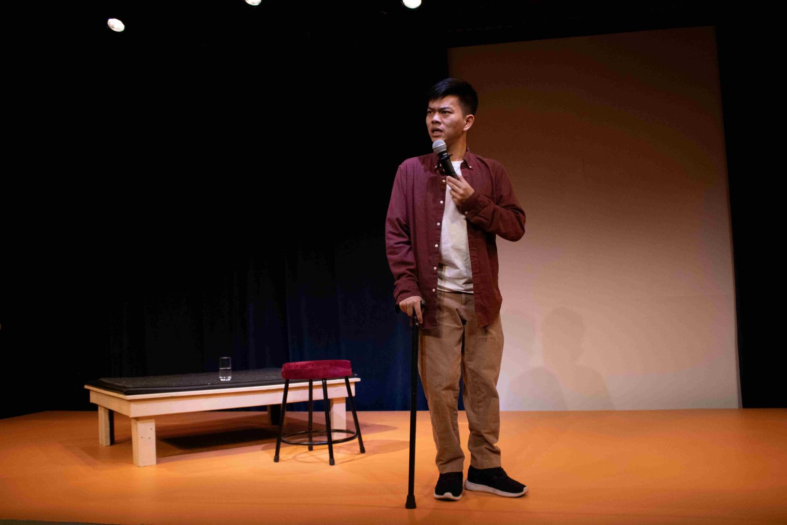 Falling: A Disabled Love Story theatre review – A personal portrait