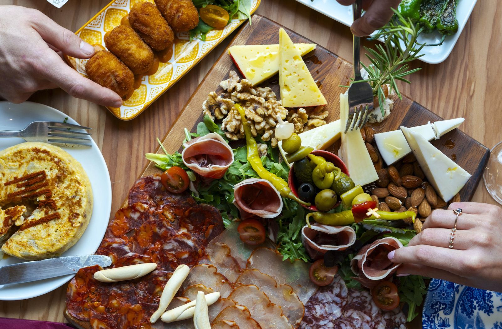 Places to eat and drink near Pleasance Courtyard