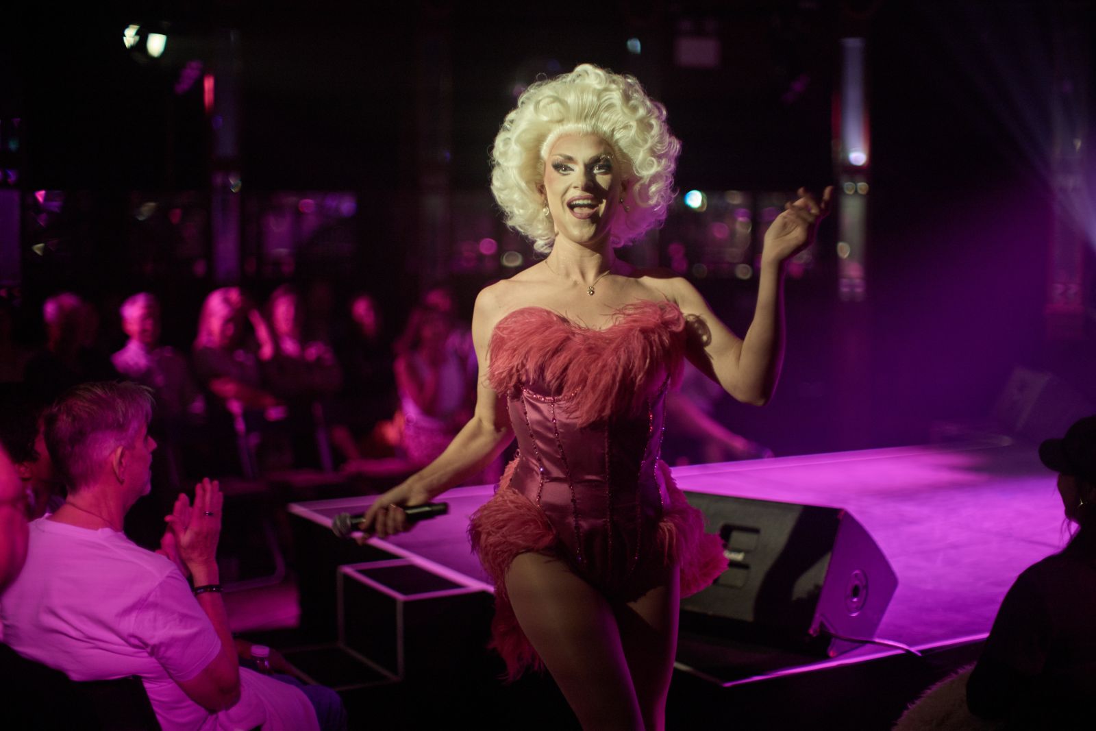 Skank Sinatra: How To Succeed In Show Business Without Really Trying cabaret review – An entertaining scene-stealer