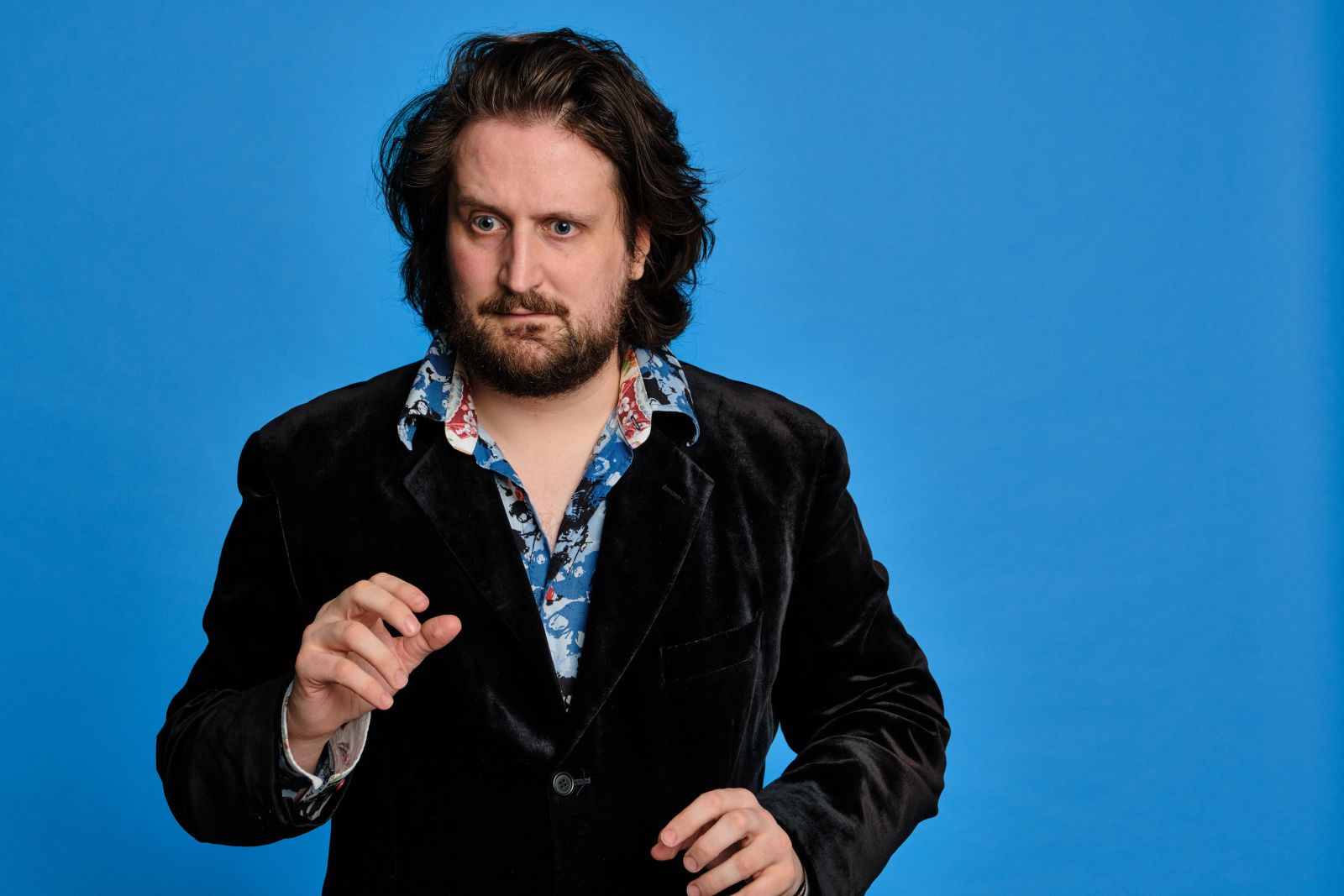 Alexander Bennett: All It Takes comedy review – Busy to a fault