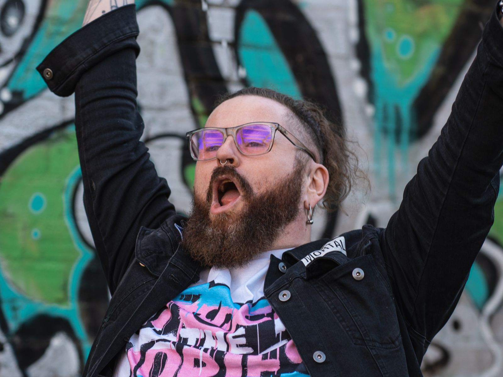 Billy Kirkwood: Mayhem comedy review – Skilled and silly anarchy
