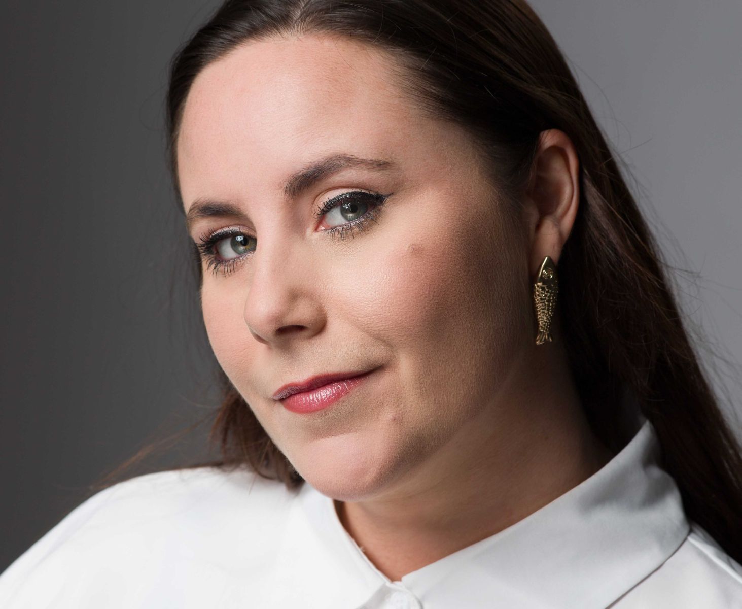 Kate Dolan: Trout comedy review – Full body experience