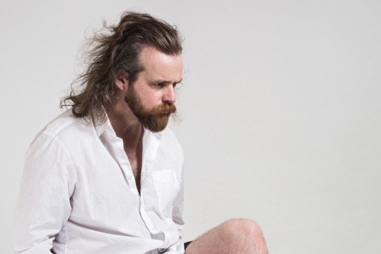 Paul Currie: Remove Your Skin Please comedy review – Wonderfully chaotic