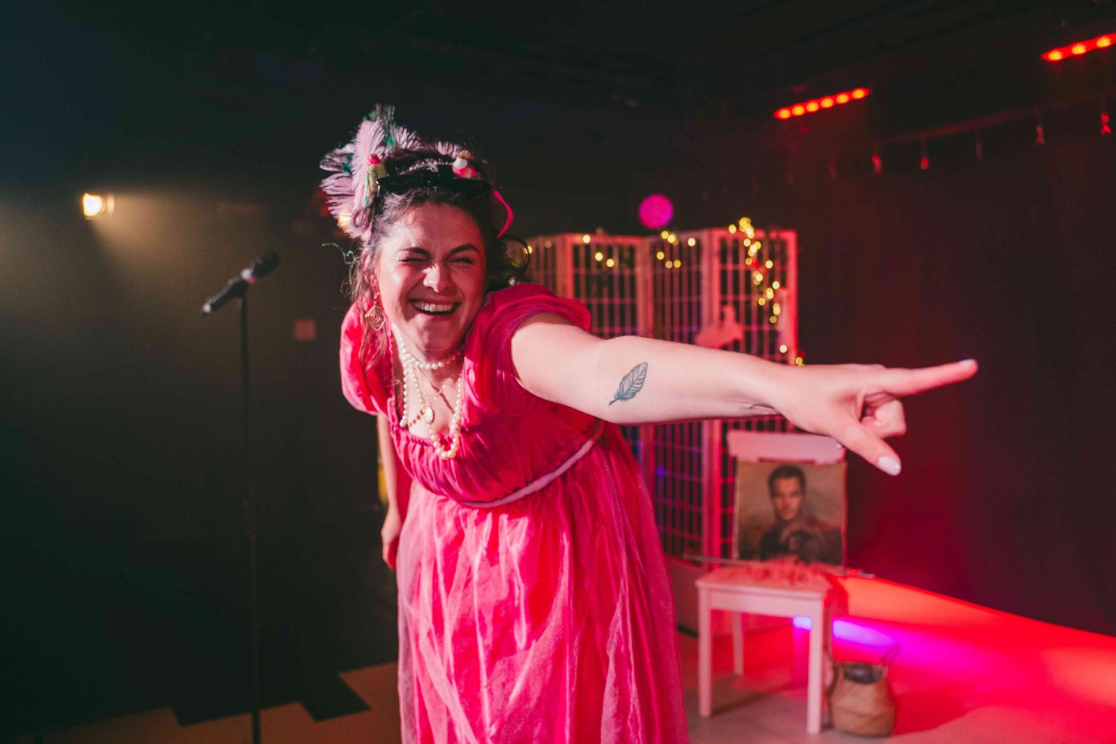 Rosalie Minnitt: Clementine 2 comedy review – Anachronistic chaos reigns