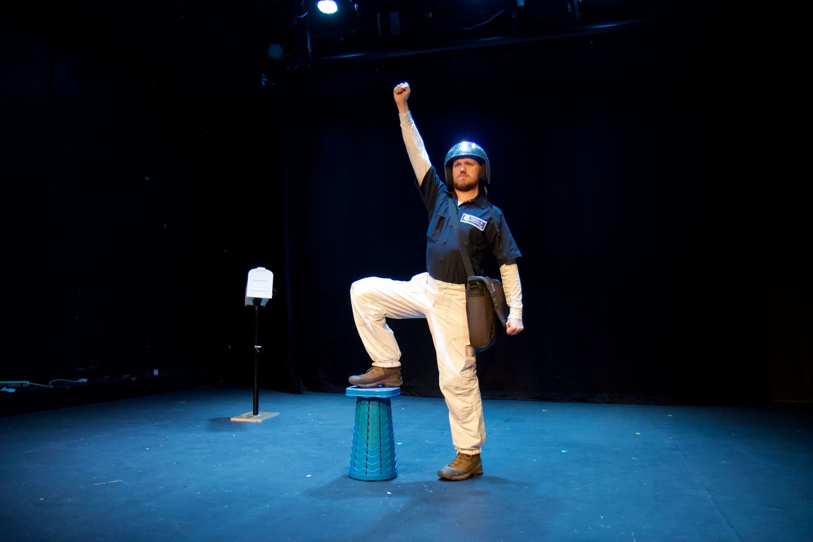 Time Travel Postman comedy review: Slow burner