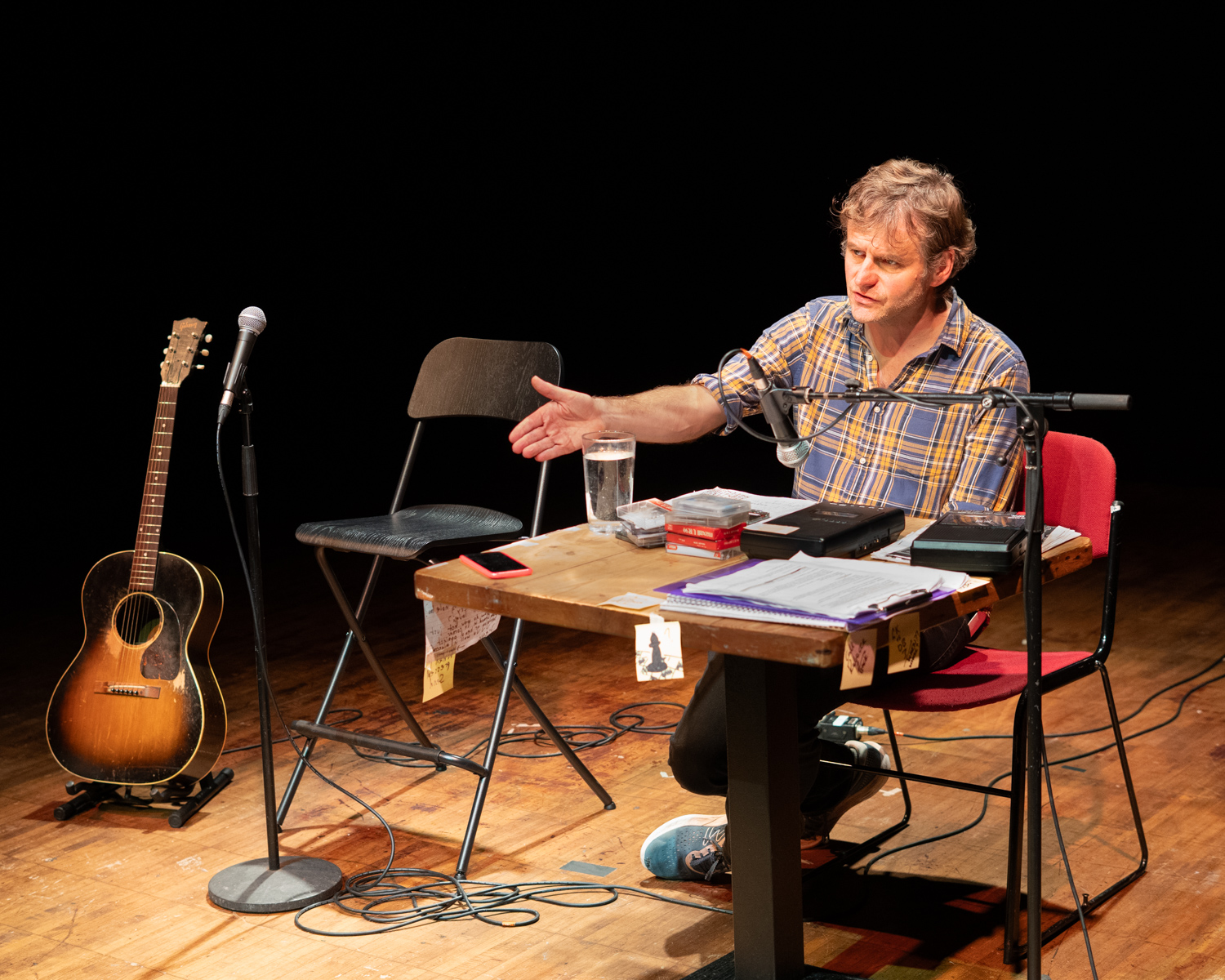 Will Adamsdale: AI, AI, Oh... (Or How I Wrote a Hit Sitcom with ChatGPT But We're Not Talking Now) comedy review – An entertaining tale