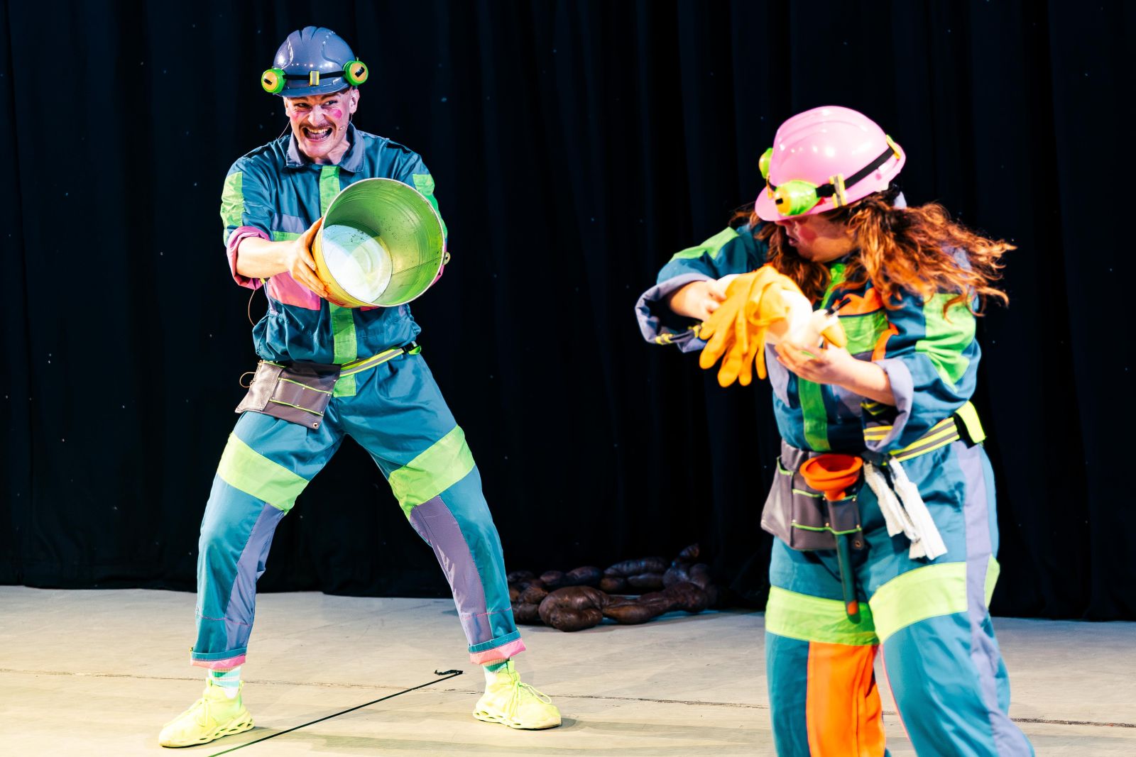 Frogs In Bogs kids review: Politics and fun