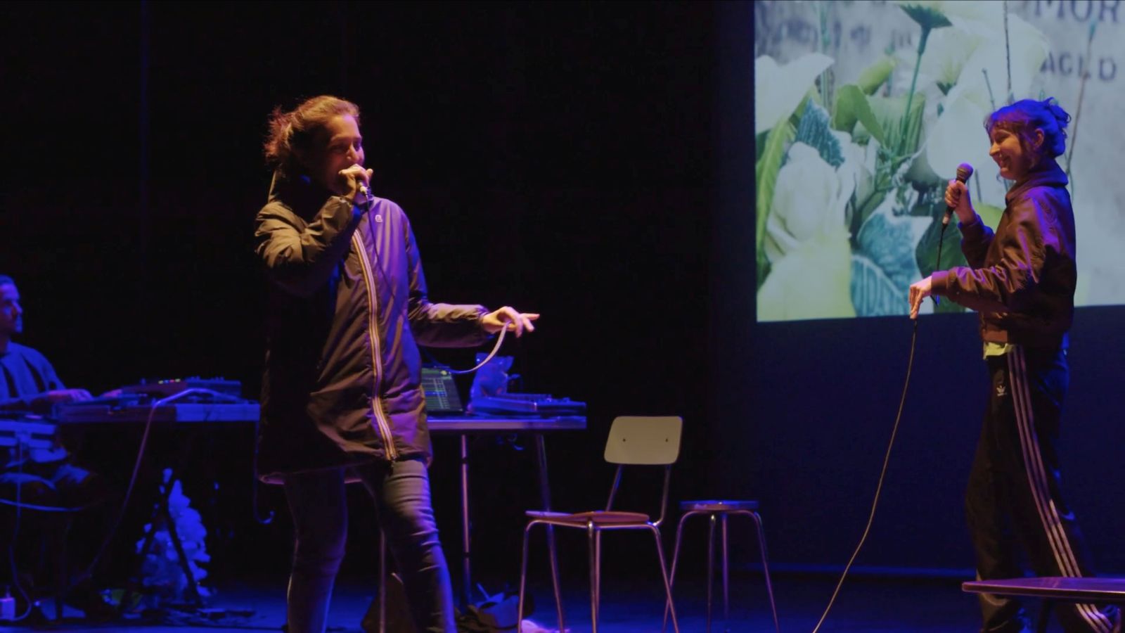 Aliens theatre review: Quietly emotional